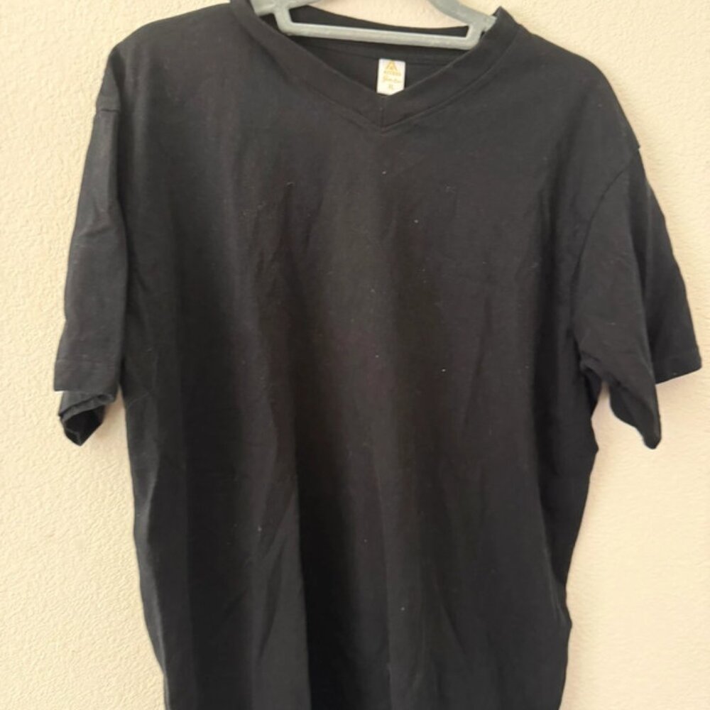 Black T-shirt